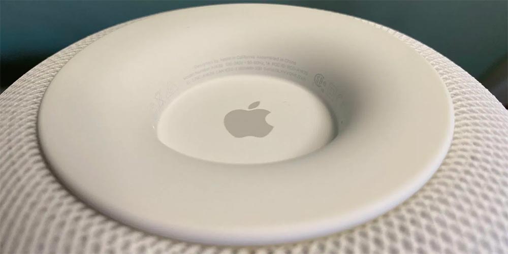 số seri HomePod in ở dưới cùng của đế silicon