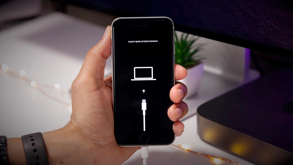 Cách vào chế độ khôi phục trên iPhone SE