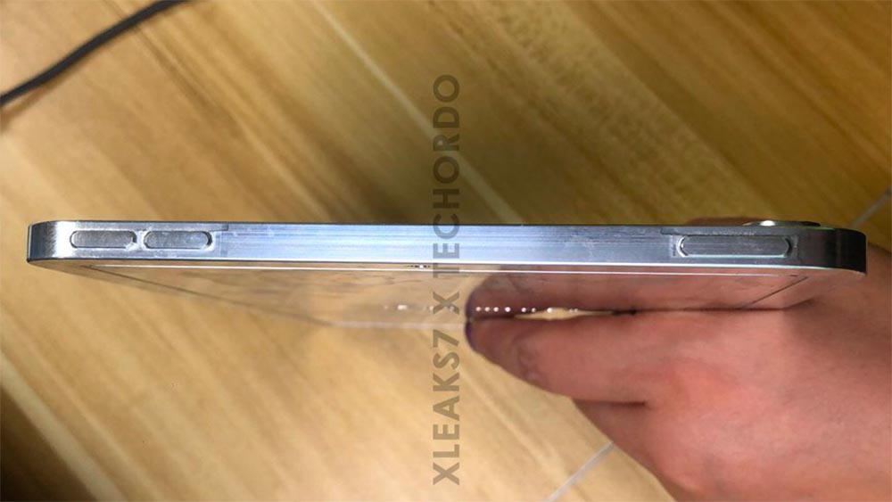 iPad mini‌ 6 có thay đổi đáng kể về vị trí các nút âm lượng